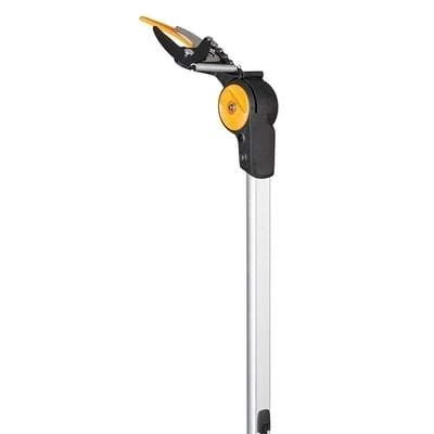 Fiskars PowerGear X Telescopic Tree Pruner 1 Fiskars PowerGear X Telescopic Tree Pruner