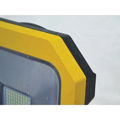 LED Task Light With Power Take Off 20W 110V 6 LED Task Light With Power Take Off 20W 110V - Image 6