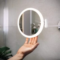 Plus LED Illuminated Round 3x Magnifying Mirror With Magnetic Pull Out Switch -Build4less Shop L 2020 6 19 10 45 41 925