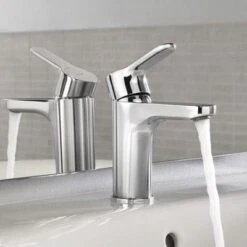 Roca L20 Chrome Basin Mixer Tap With Pop-Up Waste -Build4less Shop Roca L20 Chrome Basin mixer with pop up waste 5A3009C00 d2 460 1
