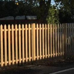 Palisade Pointed Top Pale Fence Panel - All Sizes